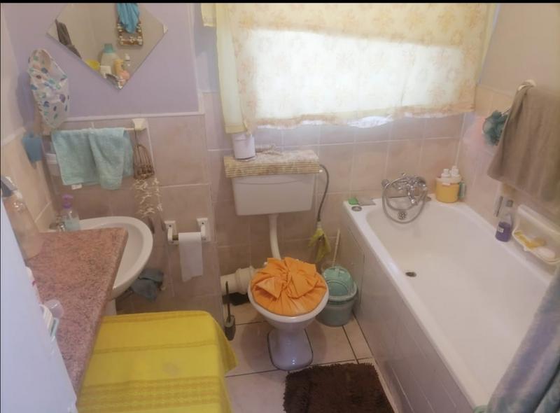 1 Bedroom Property for Sale in Sasolburg Free State